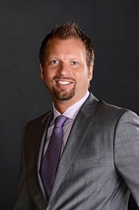 Dr. Chris Lewandowski | Dentist Scottsdale